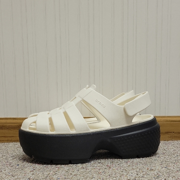 CROCS Shoes - CROCS White and Black Platform Sandals, Women's 9. NWOT